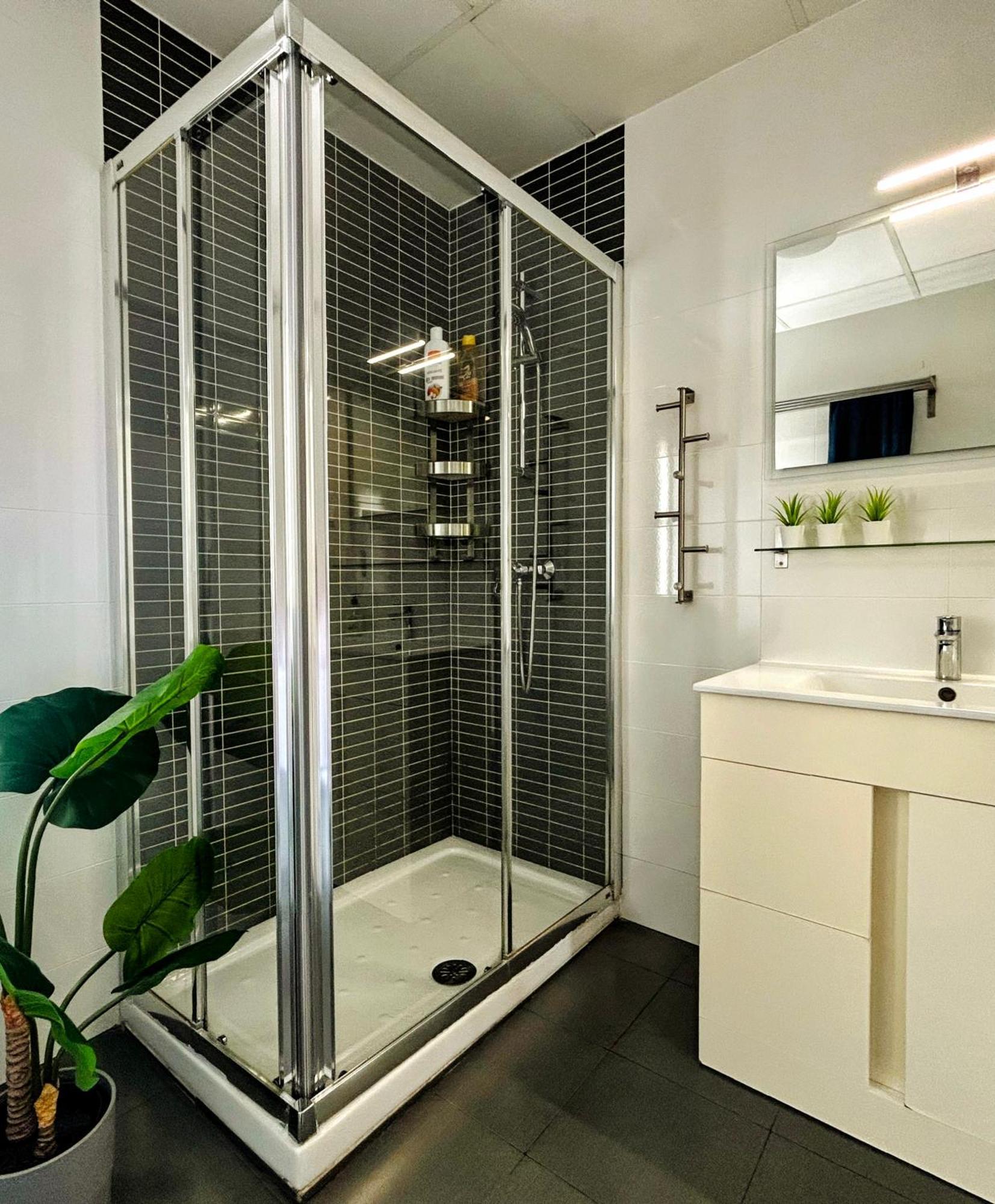 Charming - Relax & Work Apartment